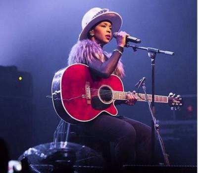 Lauryn Hill assures fans of coming to South Africa